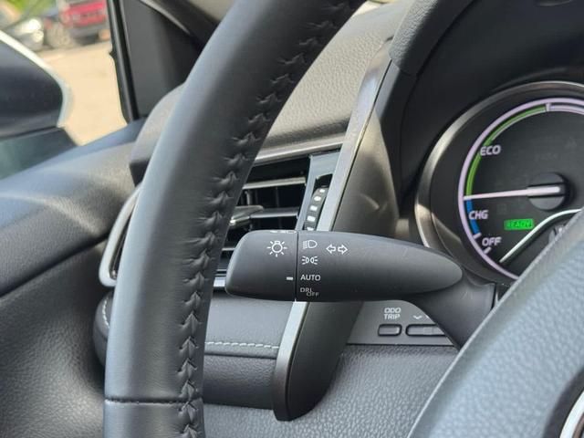 Photo of 2023 Wind Chill Pearl Toyota Camry