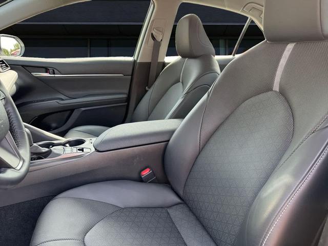 Photo of 2023 Wind Chill Pearl Toyota Camry