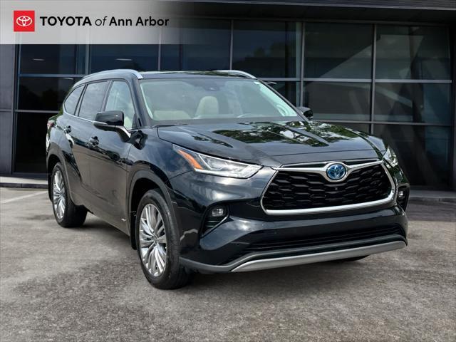 2024 Toyota Highlander Hybrid