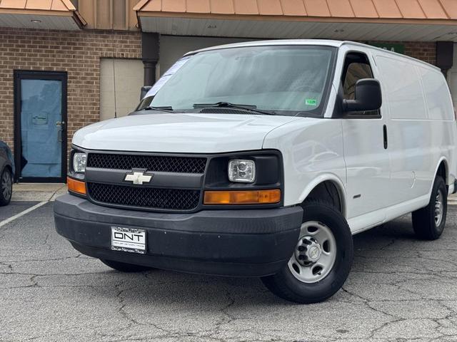 Photo of 2008 Summit White Chevrolet Express 3500