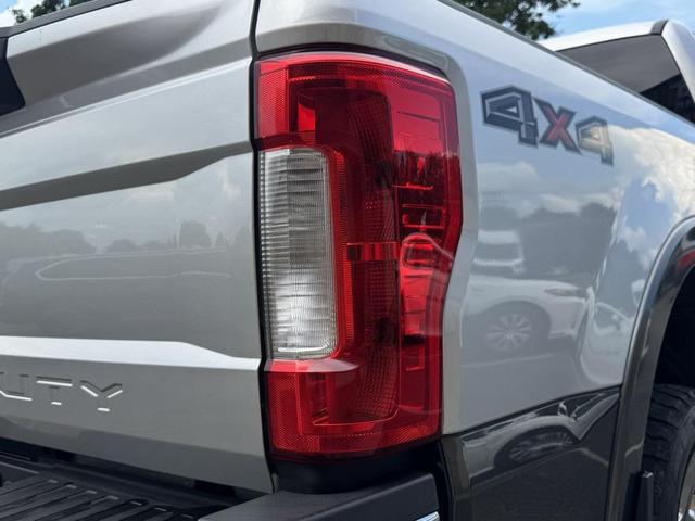 Photo of 2017 Ingot Silver Metallic Ford F-350