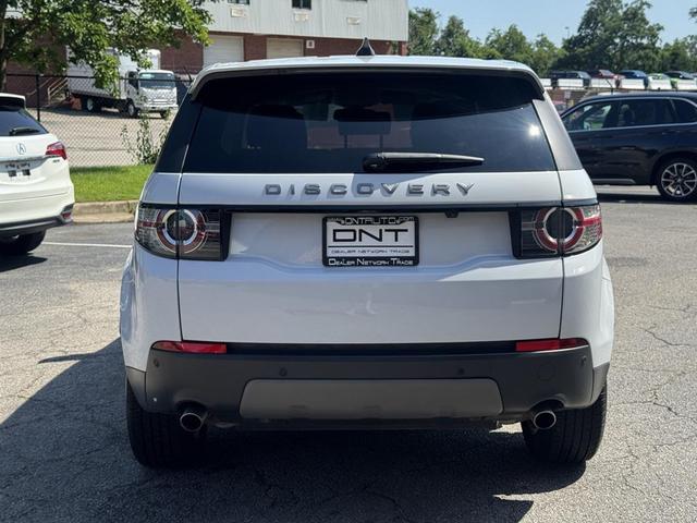 Photo of 2018 Byron Blue Metallic Land Rover Discovery Sport