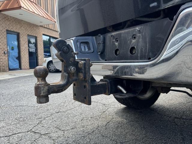 Photo of 2014 Black Clearcoat RAM 1500