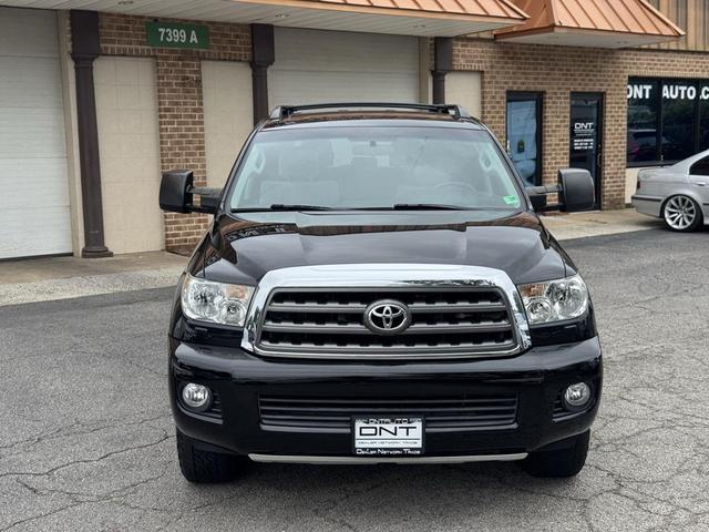 Photo of 2015 Black Toyota Sequoia