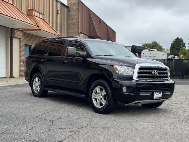 Photo of 2015 Black Toyota Sequoia