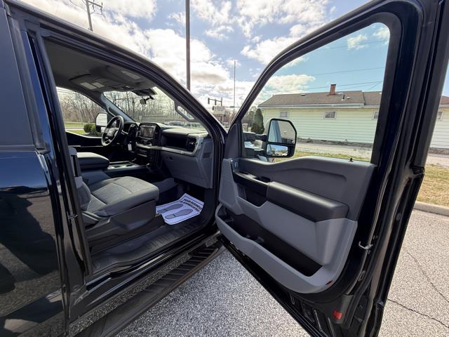 Photo of 2022 ANTIMATTER BLUE METALLIC Ford F-150