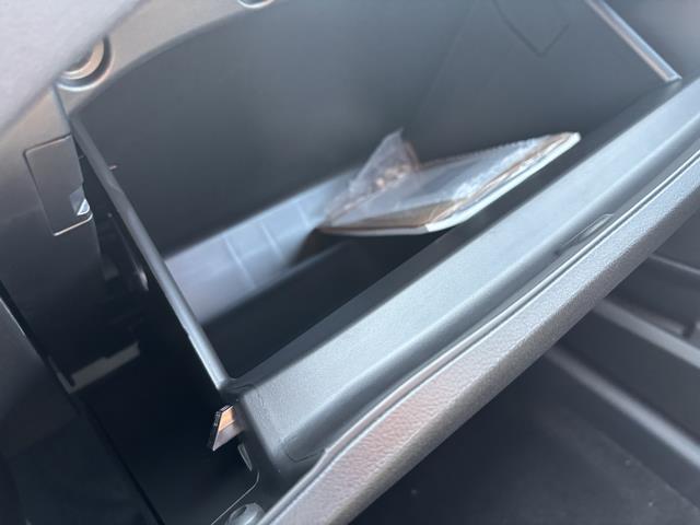 Photo of 2025 STAR WHITE METALLIC TRI-COAT Ford Escape