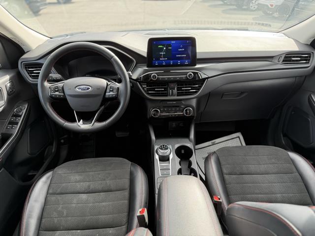 Photo of 2022 AGATE BLACK METALLIC Ford Escape
