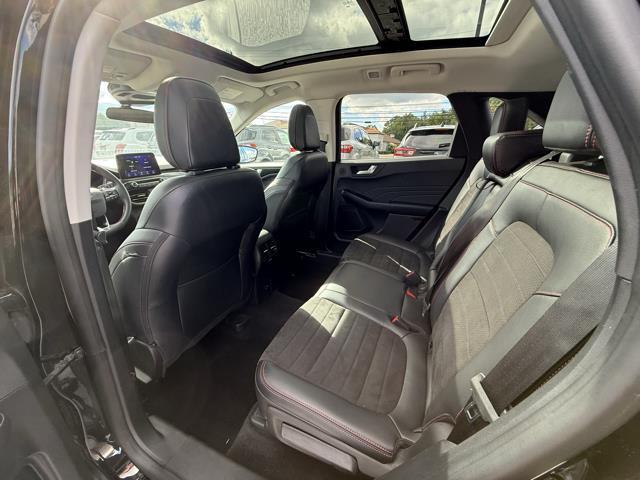 Photo of 2022 AGATE BLACK METALLIC Ford Escape