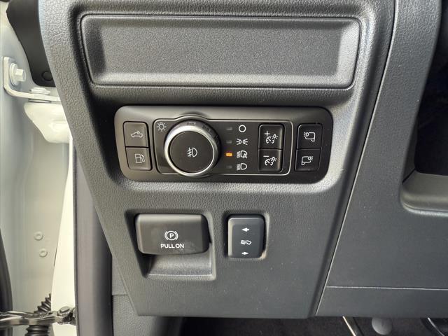 Photo of 2025 Star White Metallic Tri-Coat Ford F-150