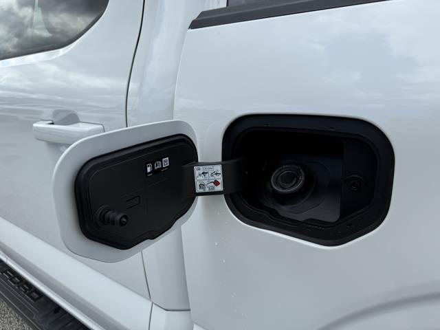 Photo of 2025 Star White Metallic Tri-Coat Ford F-150