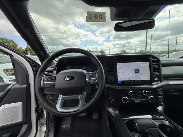 Photo of 2025 Star White Metallic Tri-Coat Ford F-150
