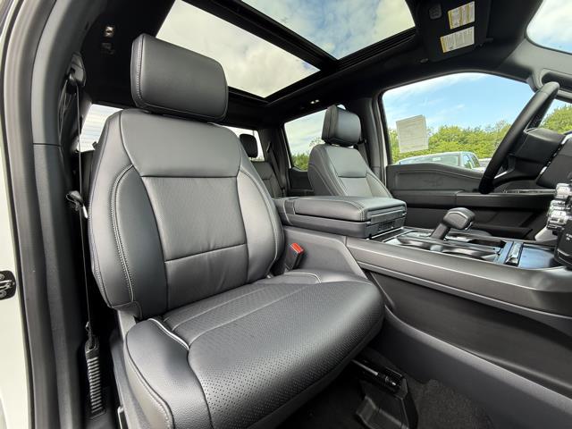 Photo of 2025 Star White Metallic Tri-Coat Ford F-150