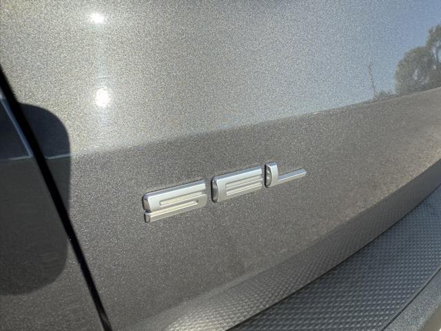 Photo of 2022 CARBONIZED GRAY Ford Escape