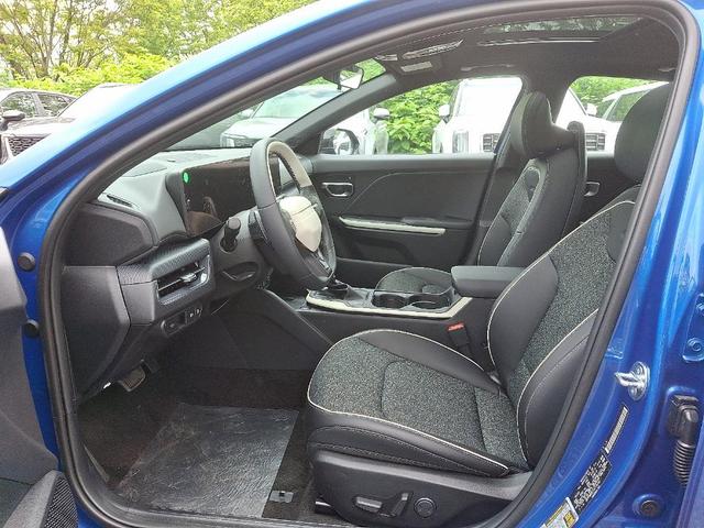 Photo of 2025 Wave Blue Kia K4