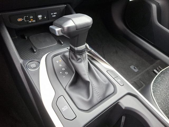 Photo of 2025 Currant Red Kia K4