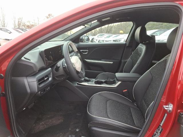 Photo of 2025 Currant Red Kia K4