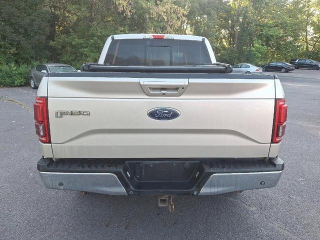 Photo of 2017 Oxford White Ford F-150
