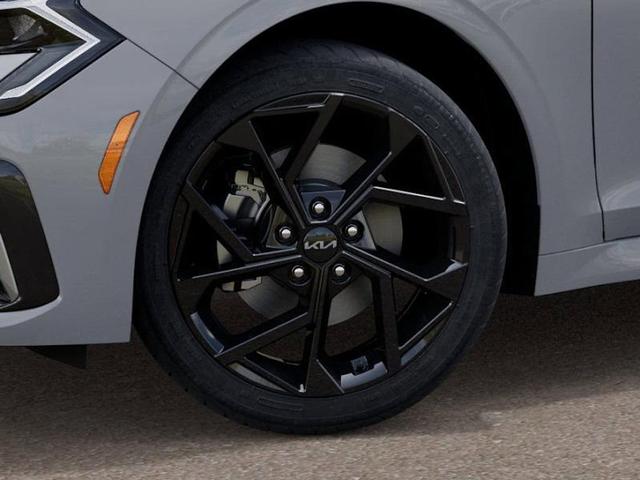 Photo of 2026 Wolf Gray Kia K5