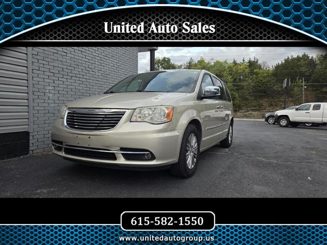 2015 Chrysler Town & Country