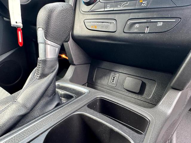 Photo of 2017 Gray Ford Escape
