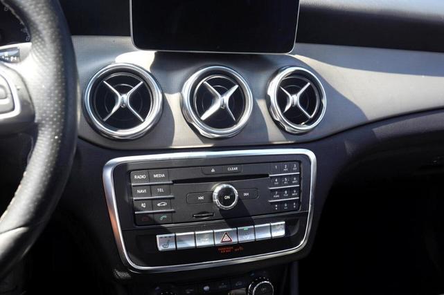 Photo of 2018 Red Mercedes-Benz GLA 250