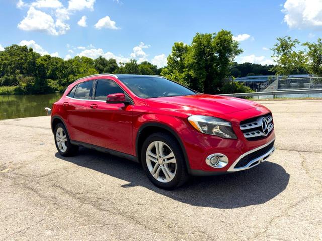 Photo of 2018 Red Mercedes-Benz GLA 250