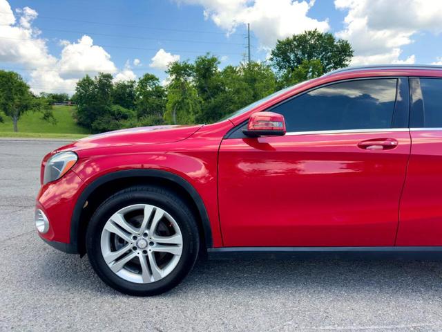Photo of 2018 Red Mercedes-Benz GLA 250
