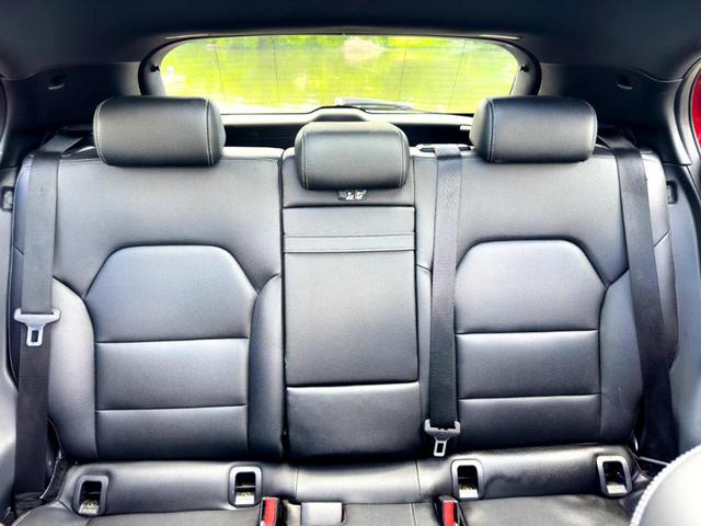 Photo of 2018 Red Mercedes-Benz GLA 250