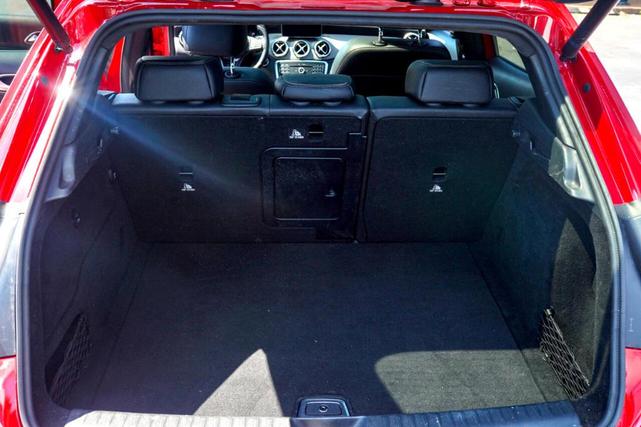 Photo of 2018 Red Mercedes-Benz GLA 250