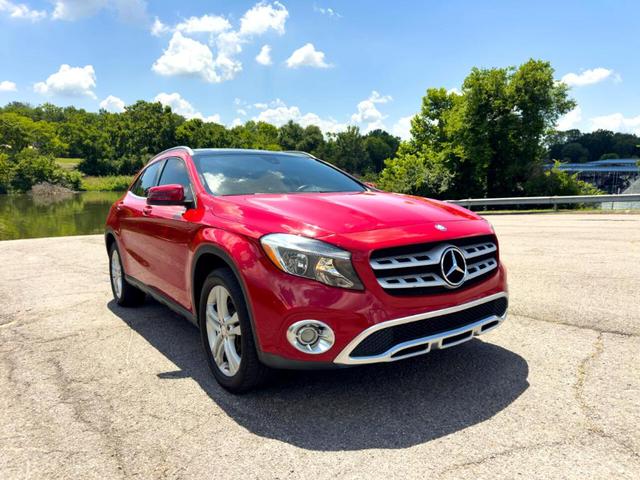 Photo of 2018 Red Mercedes-Benz GLA 250