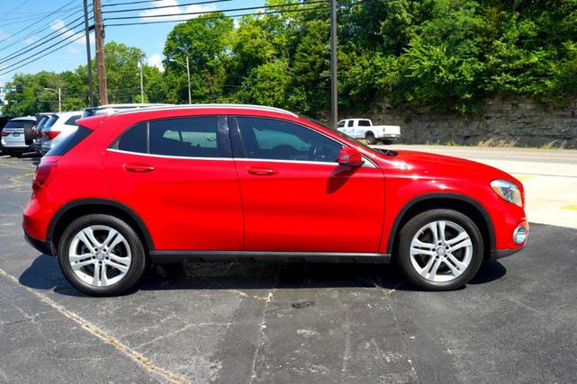 Photo of 2018 Red Mercedes-Benz GLA 250