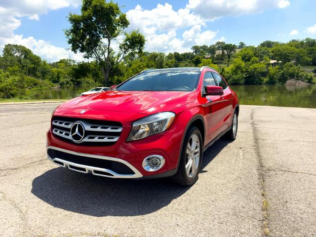 Photo of 2018 Red Mercedes-Benz GLA 250