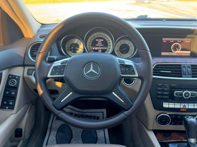 Photo of 2013 White Mercedes-Benz C-Class