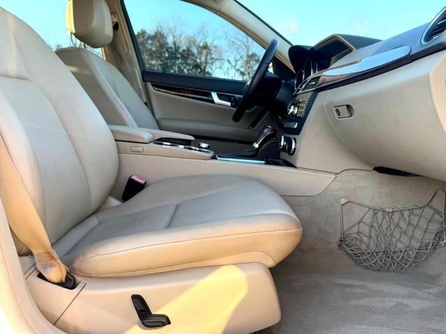 Photo of 2013 White Mercedes-Benz C-Class