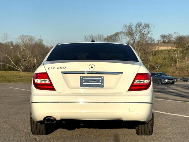 Photo of 2013 White Mercedes-Benz C-Class