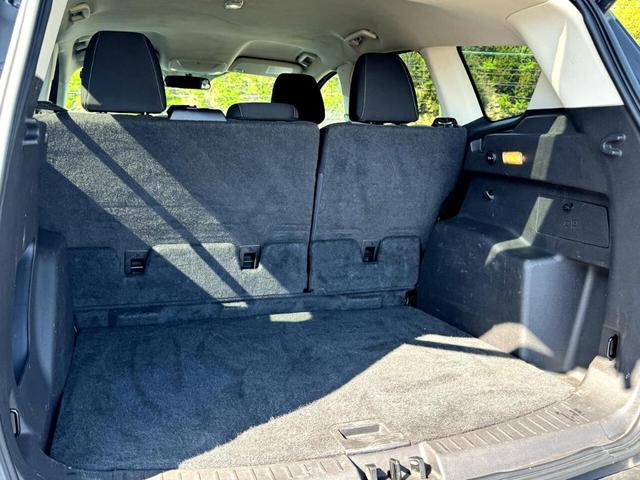 Photo of 2017 Gray Ford Escape