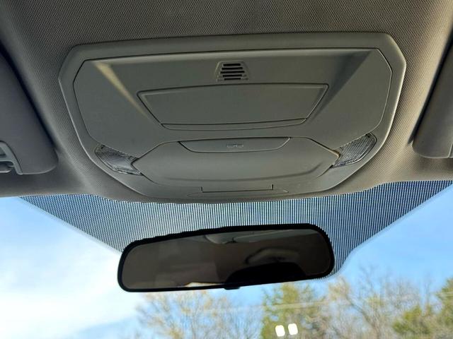 Photo of 2017 Gray Ford Escape