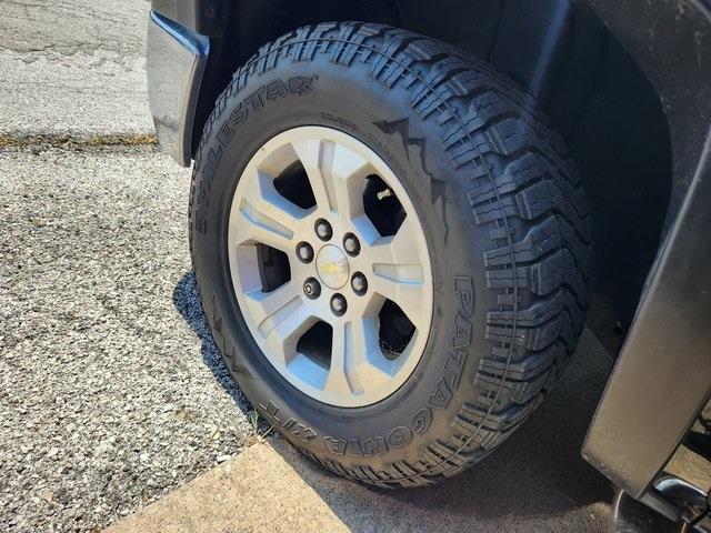 Photo of 2015 Black Chevrolet Silverado 1500
