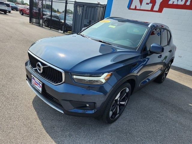 2021 Volvo XC40