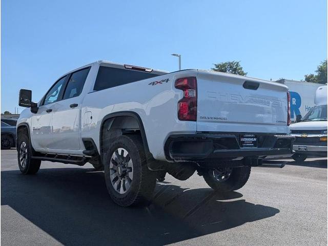 Photo of 2026 Summit White Chevrolet Silverado 2500