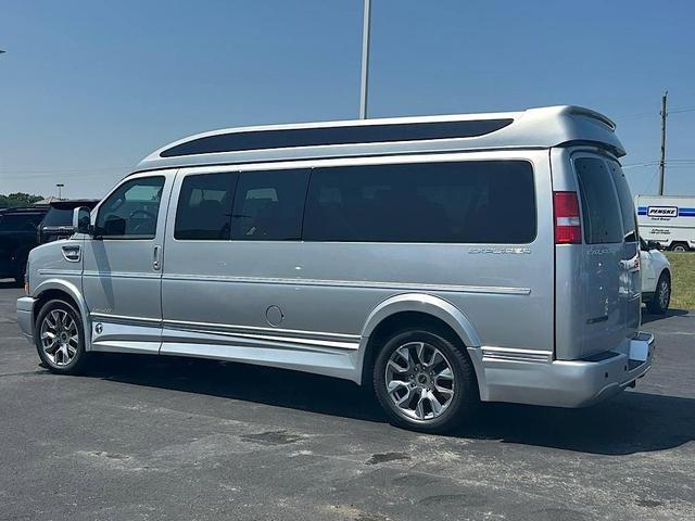 Photo of 2025 Special Chevrolet Express 2500