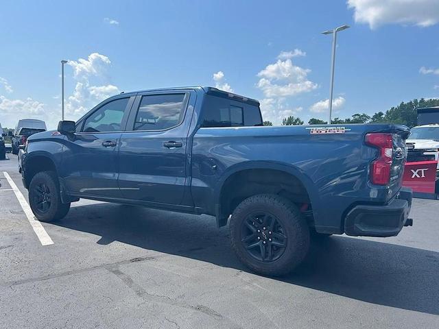 Photo of 2022 Northsky Blue Metallic Chevrolet Silverado 1500