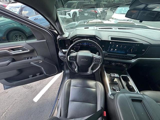 Photo of 2022 Northsky Blue Metallic Chevrolet Silverado 1500