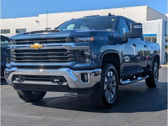 Photo of 2025 Lakeshore Blue Metallic Chevrolet Silverado 3500