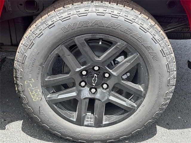 Photo of 2025 Red Chevrolet Silverado 1500