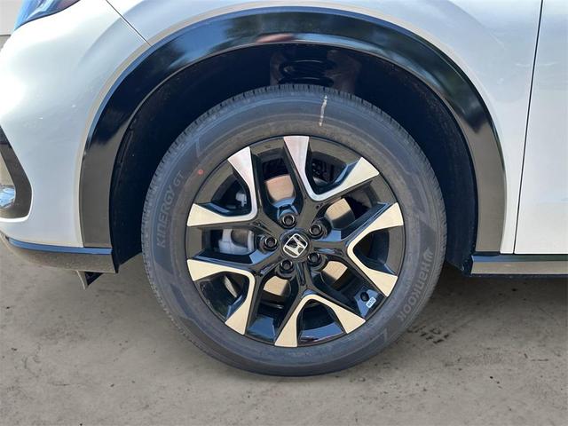 Photo of 2026 Platinum Honda HR-V