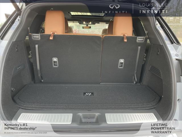 Photo of 2025 Harbor Gray/Obsidian Black INFINITI QX60