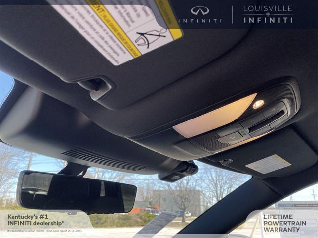 Photo of 2025 Majestic White/Black Obsidian INFINITI QX60