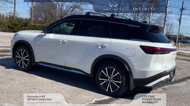 Photo of 2025 Majestic White/Black Obsidian INFINITI QX60